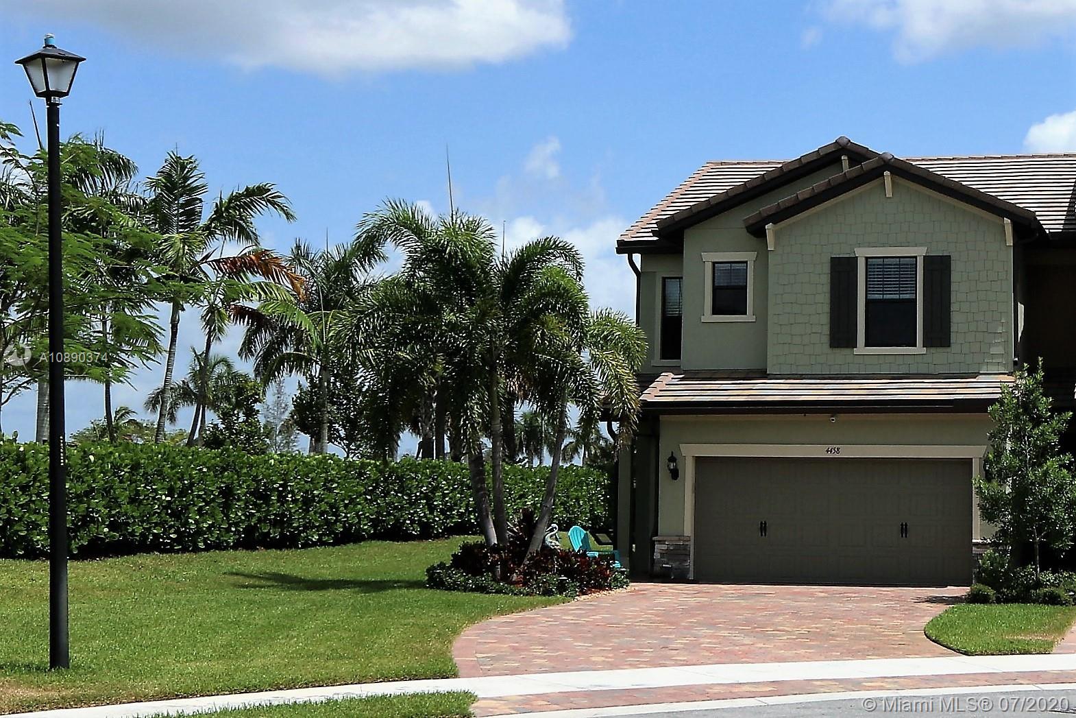 4458 San Fratello Cir, Lake Worth, FL 33467