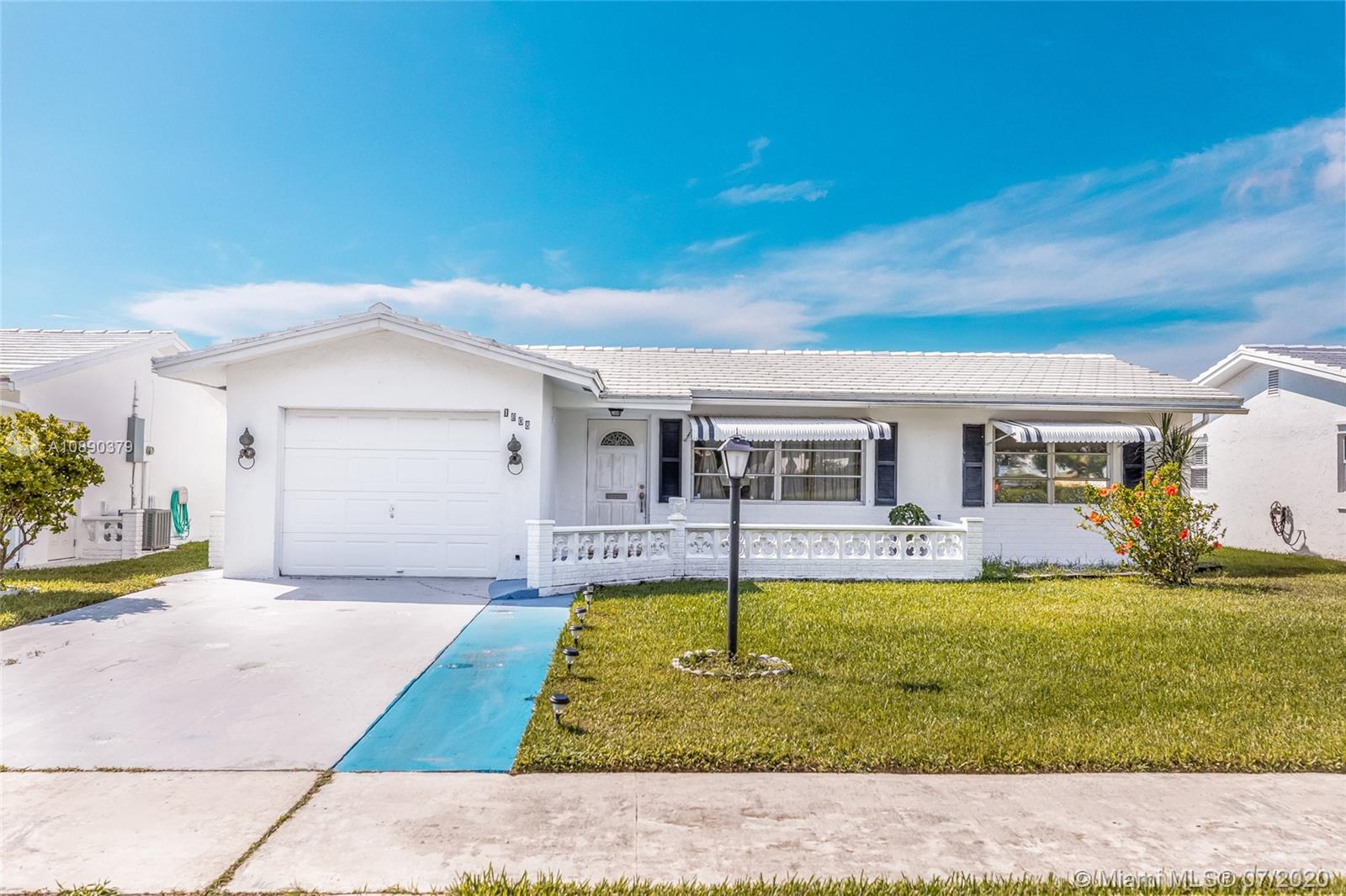 1808 SW 18th St, Boynton Beach, FL 33426