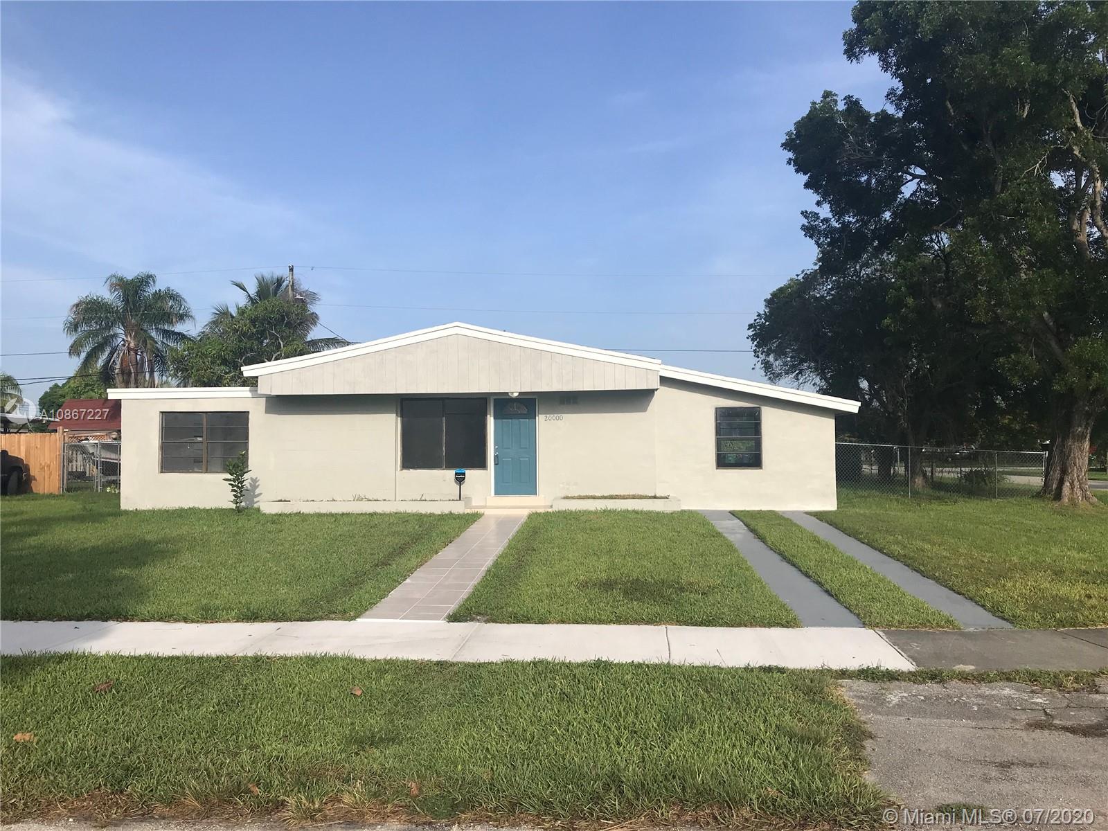 20000 Eagle Nest Rd, Cutler Bay, FL 33189