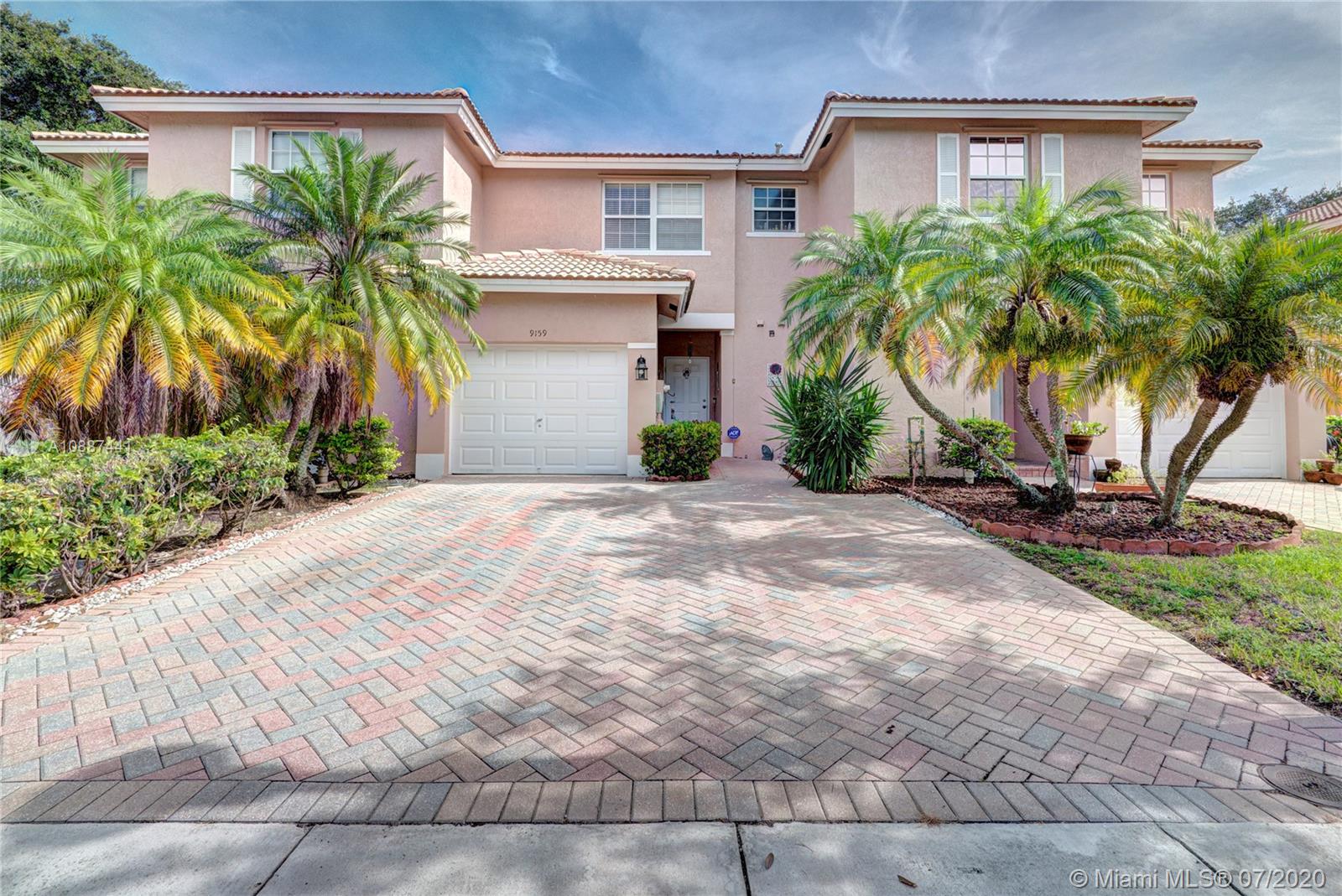 9159 NW 40th Pl, Sunrise, FL 33351