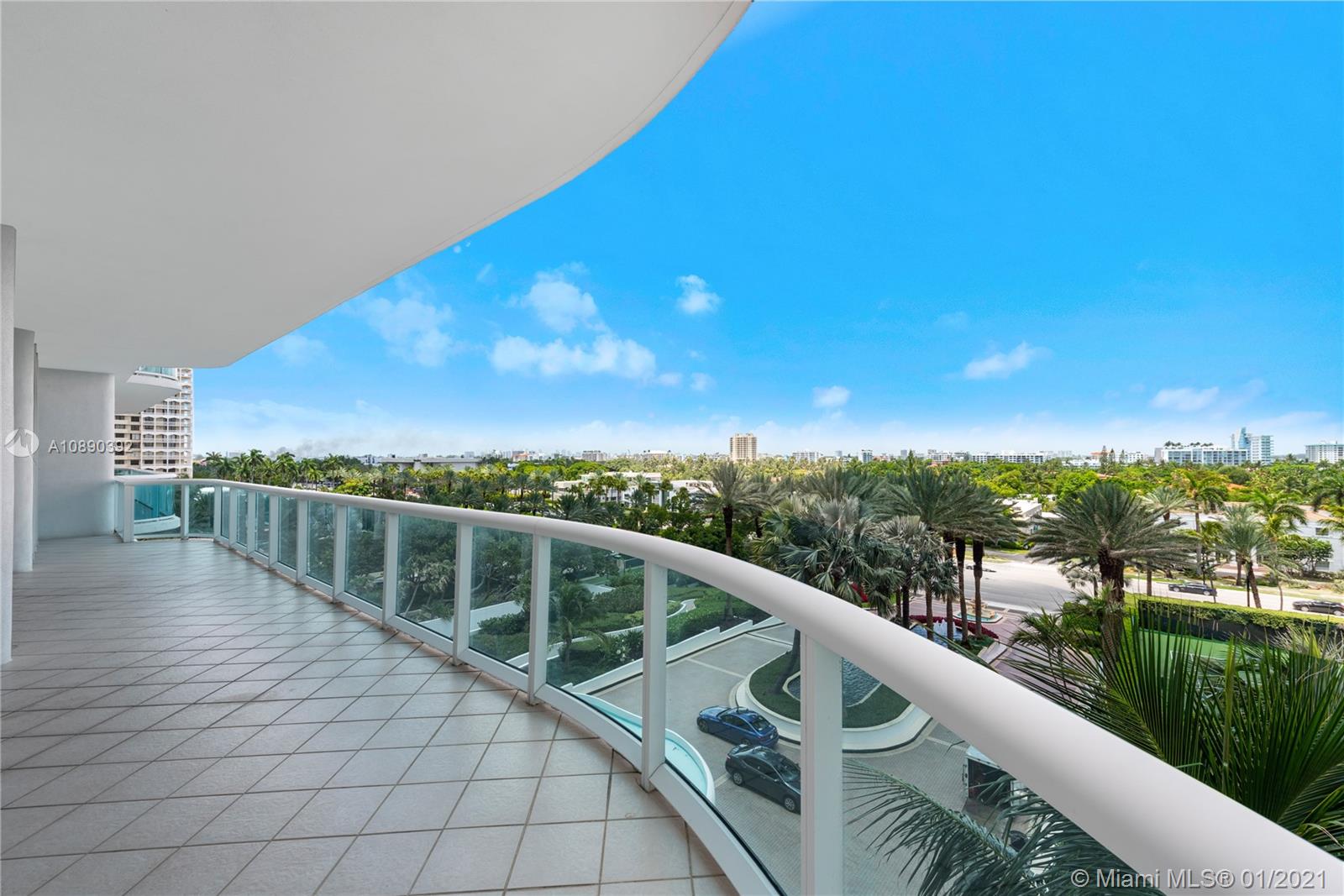 Bal Harbour, FL 33154,10101 Collins Ave #6A