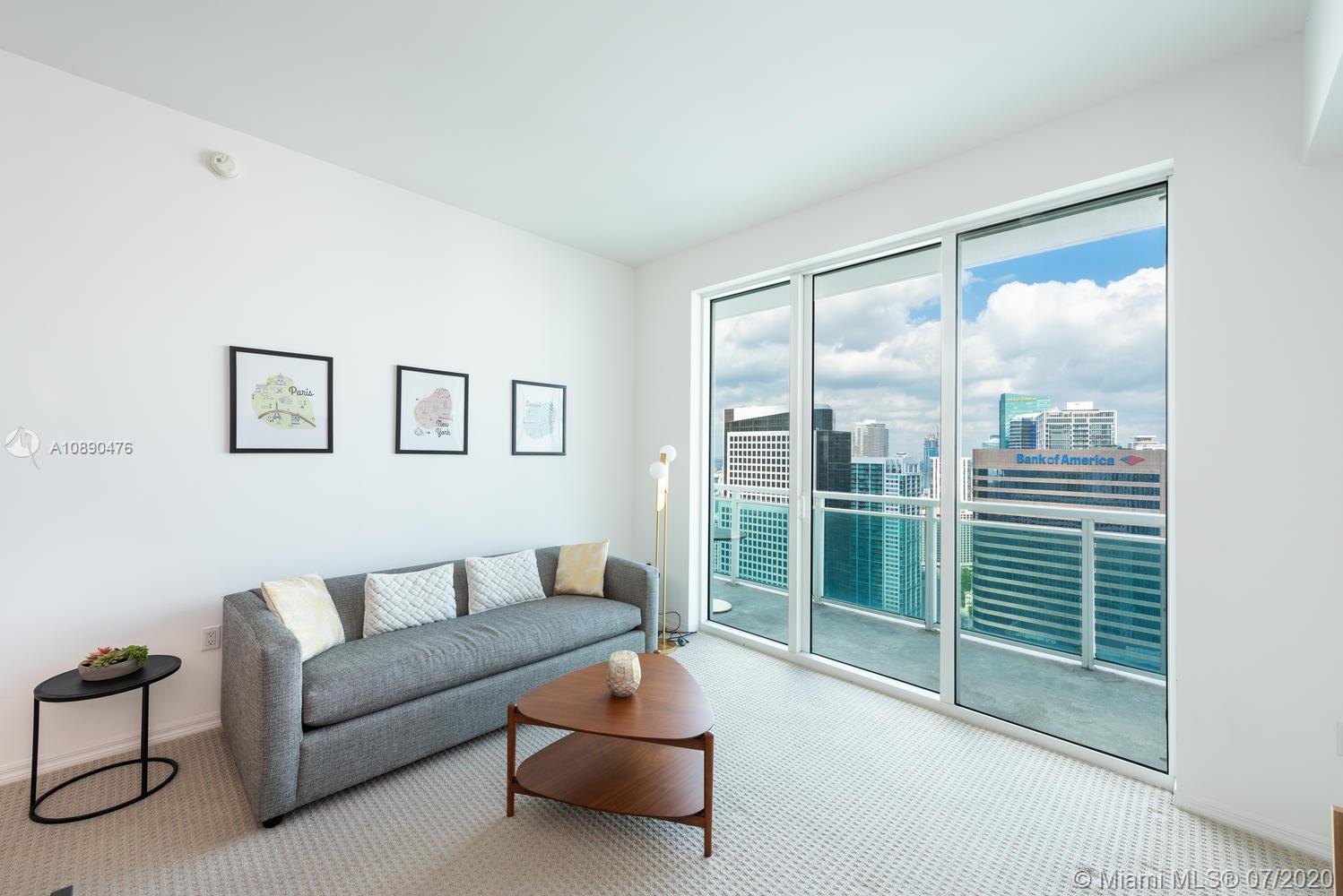 Miami, FL 33131,950 Brickell Bay Dr #4408