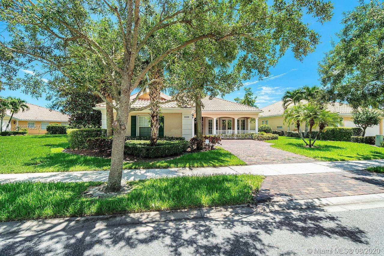 5089 Magnolia Bay Cir, Palm Beach Gardens, FL 33418