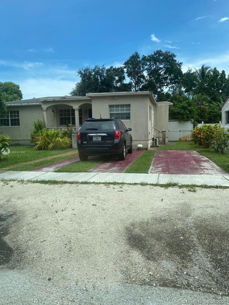 North Miami Beach, FL 33162,860 NE 158th St