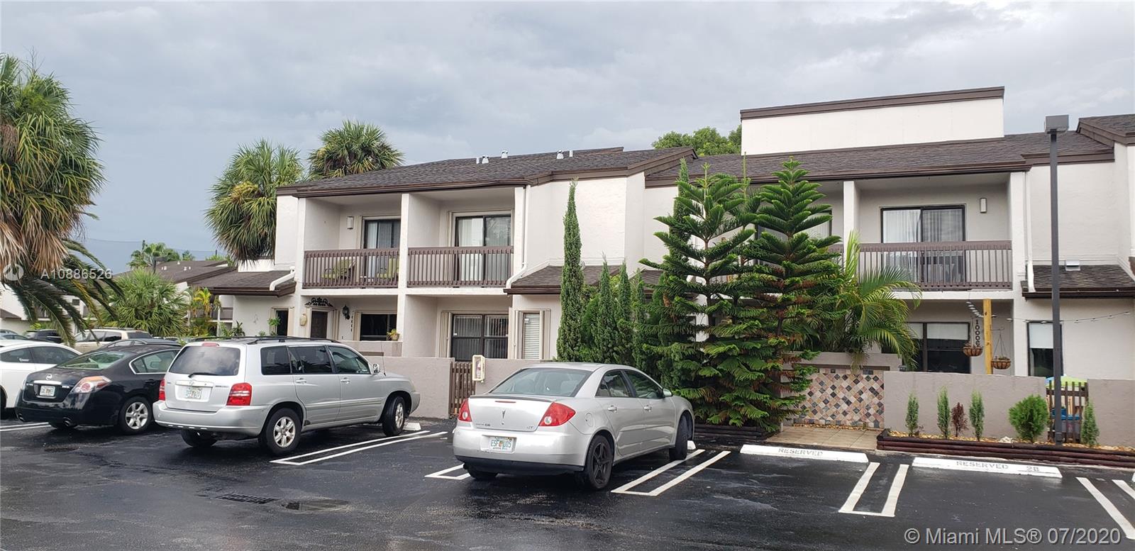 10002 NW 41st St #26, Doral, FL 33178