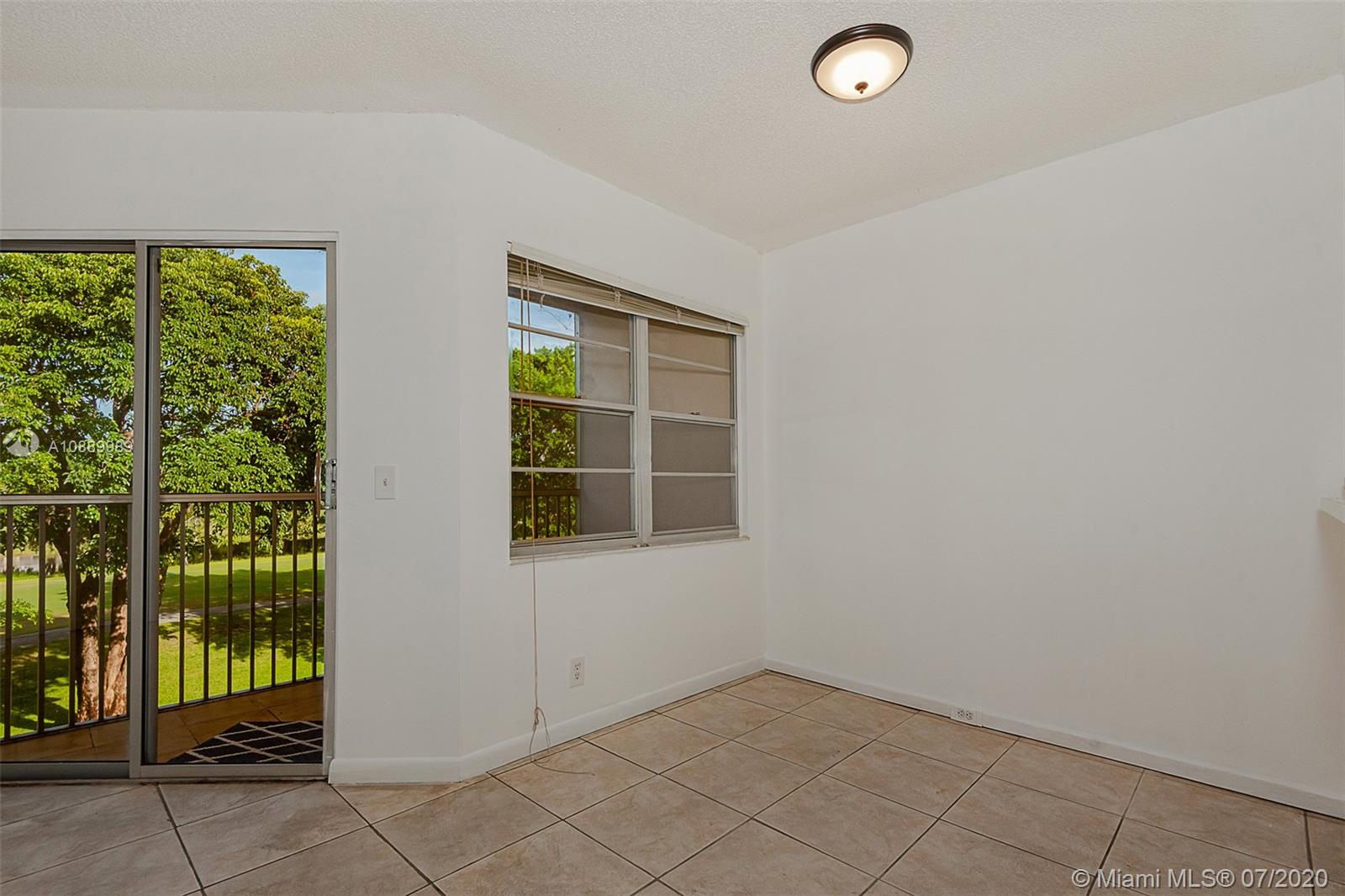 Pembroke Pines, FL 33027,300 SW 130th Ter #302B