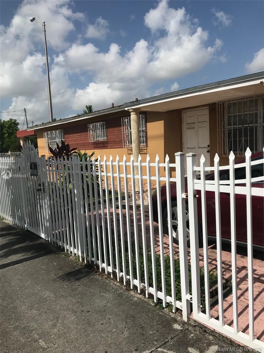 301 W 17th St, Hialeah, FL 33010