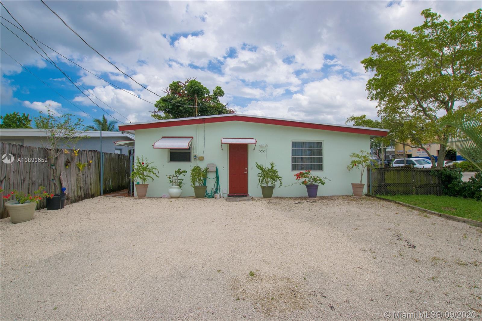 5550 SW 23rd St, West Park, FL 33023