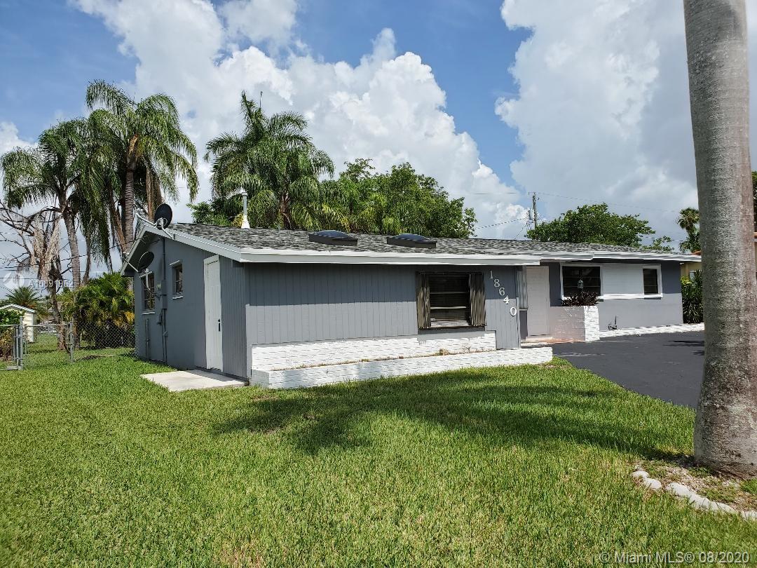 18640 SW 98th Ave, Cutler Bay, FL 33157