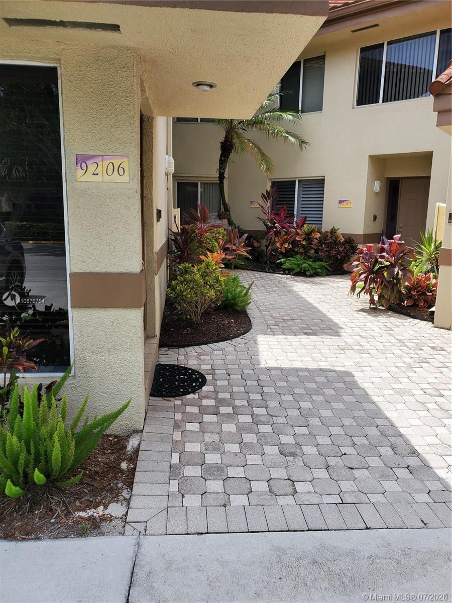 Plantation, FL 33324,9206 NW 9th Ct