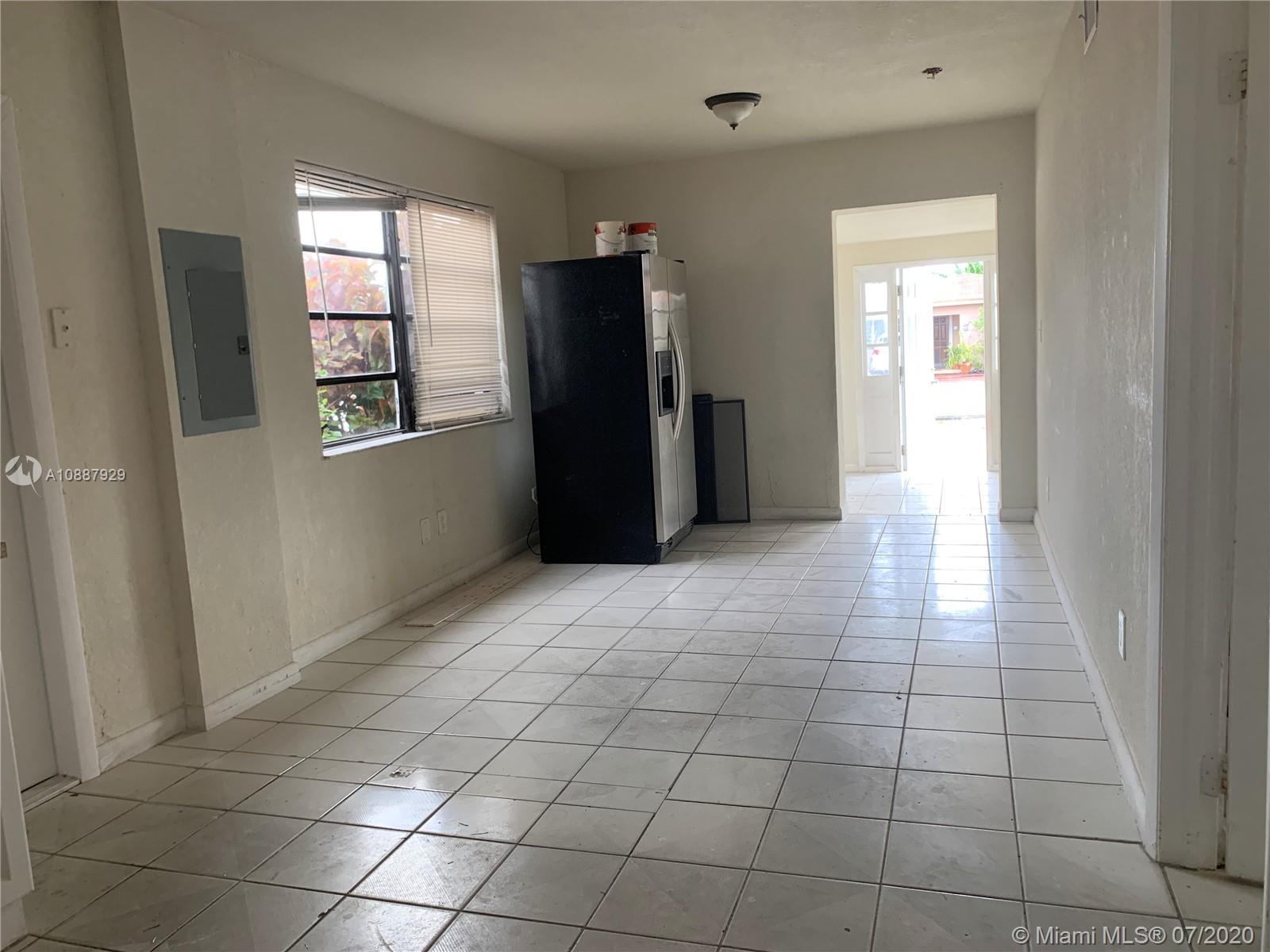 Miami, FL 33126,560 NW 60th Ct