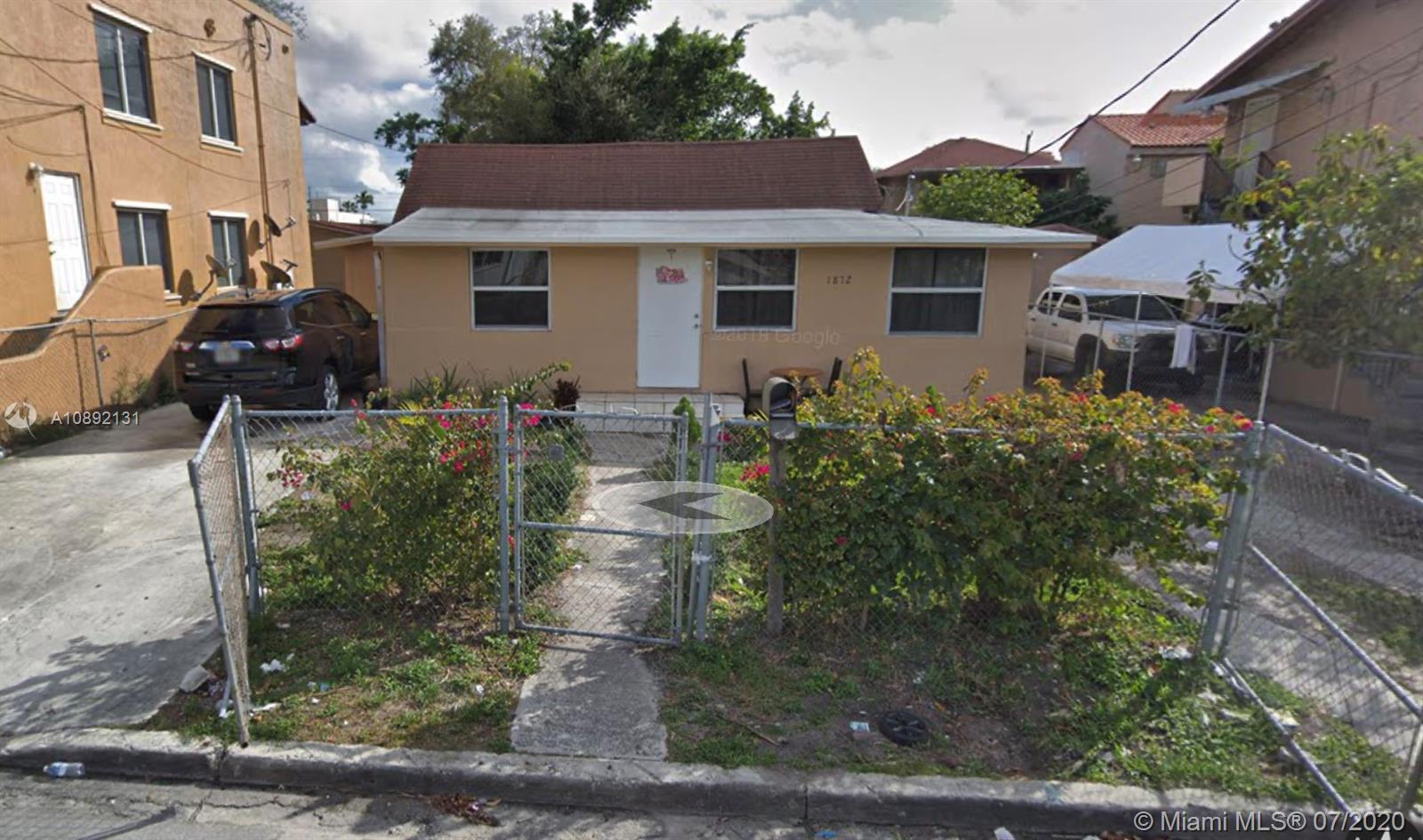 1872 NW 1st St, Miami, FL 33125