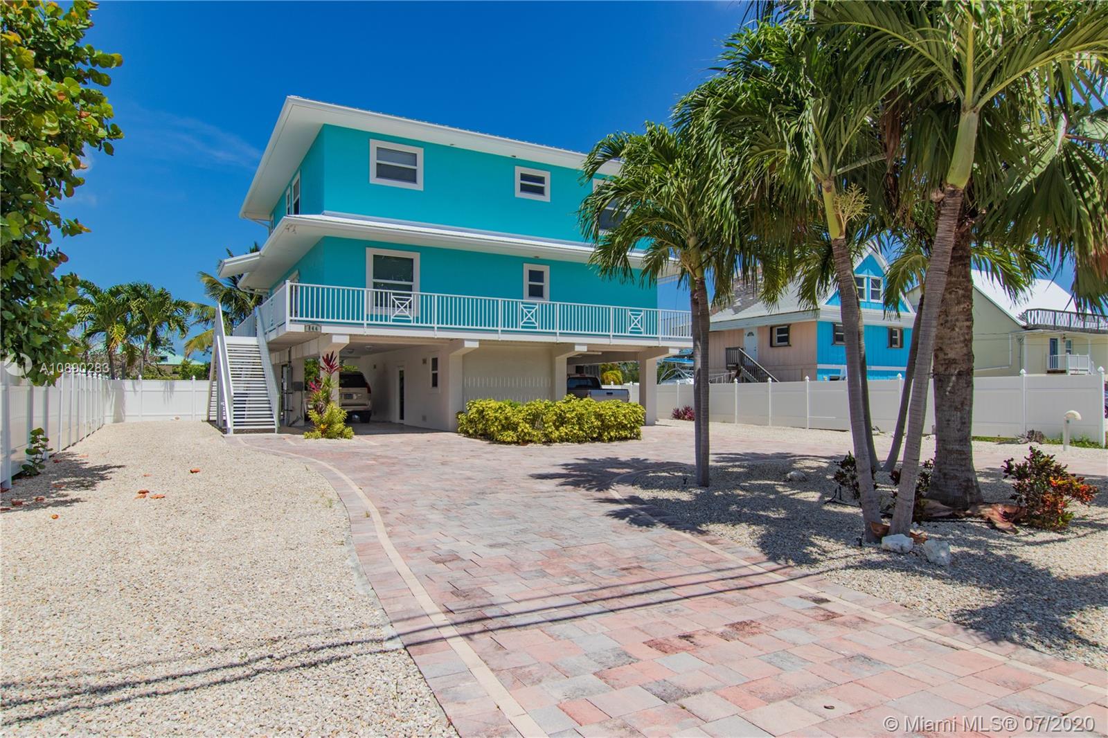 544 Sombrero Beach Rd, Marathon, FL 33050