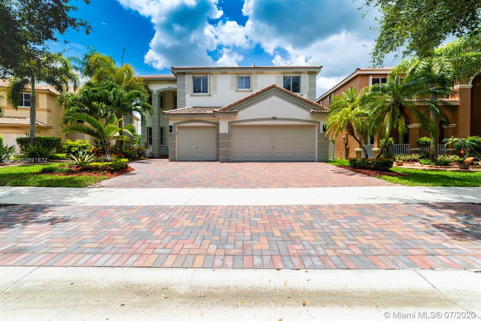 4158 Staghorn Ln, Weston, FL 33331