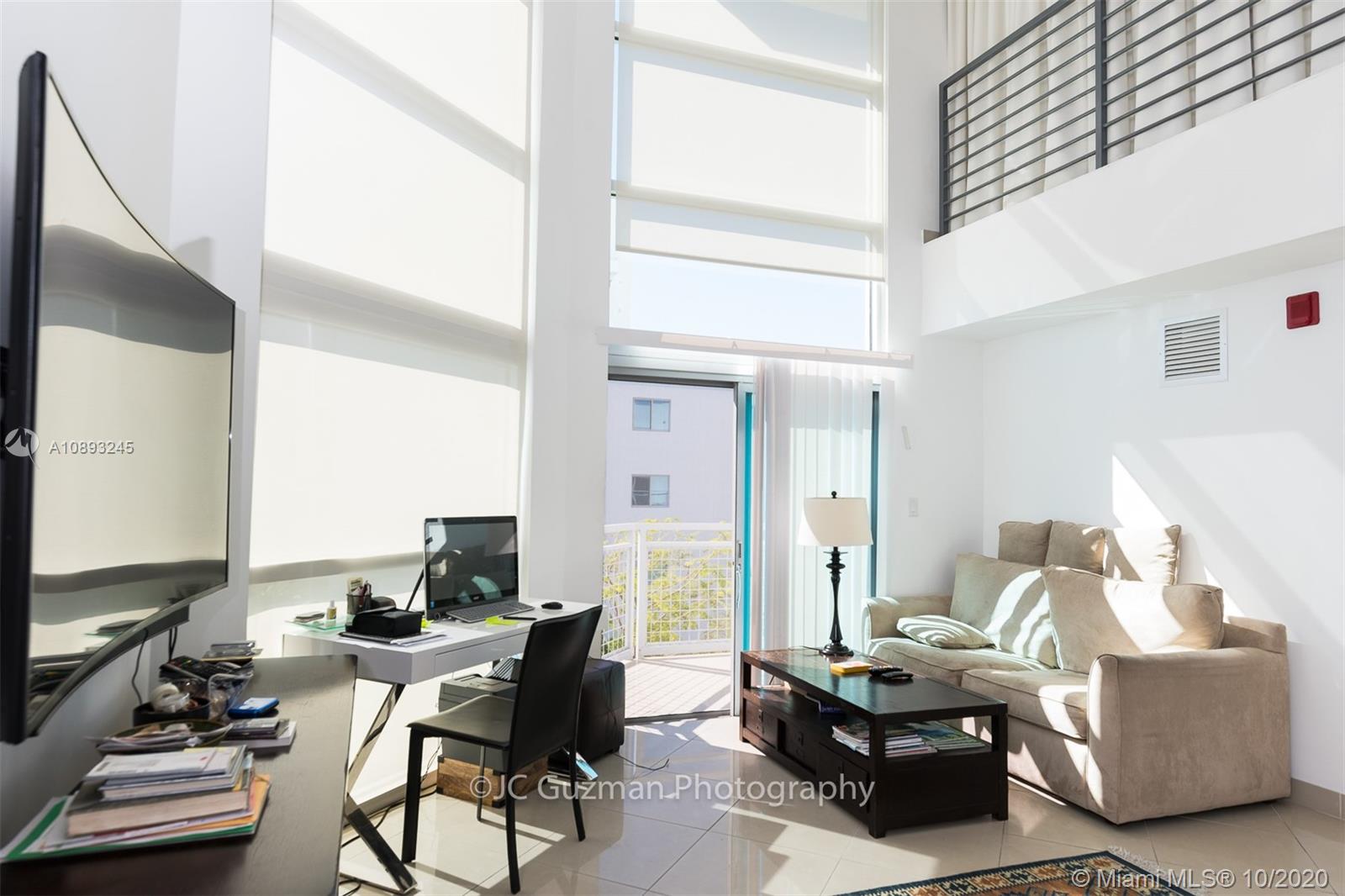 Miami Beach, FL 33141,7728 Collins Ave #15