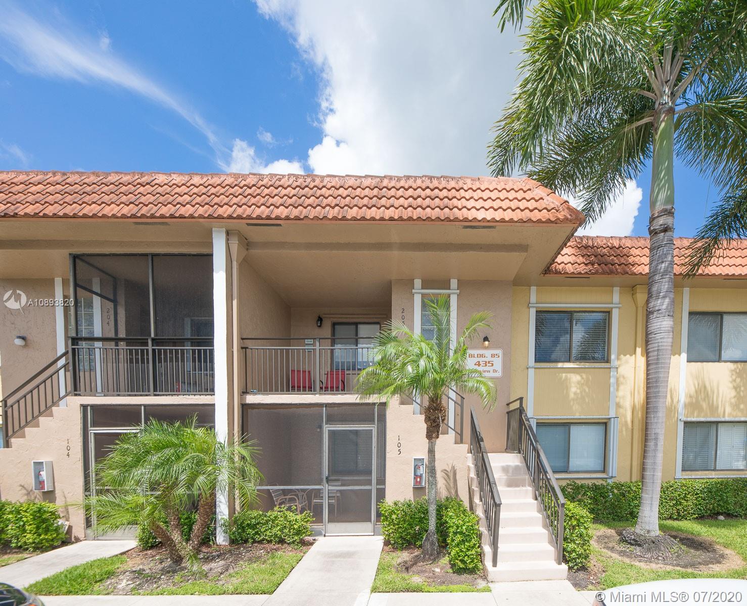 Weston, FL 33326,435 Lakeview Dr #205