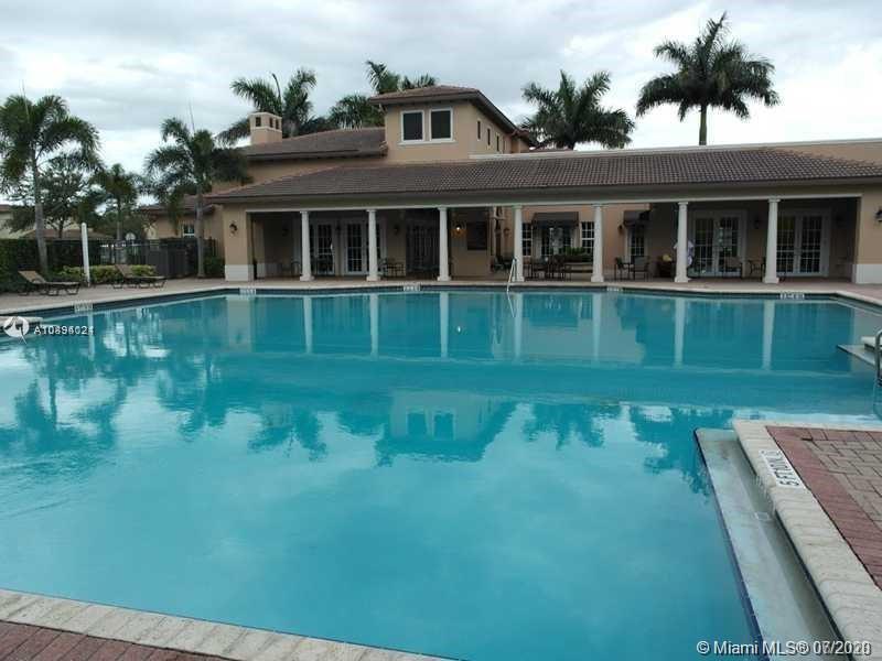 Pembroke Pines, FL 33027,14715 SW 6th St #14715