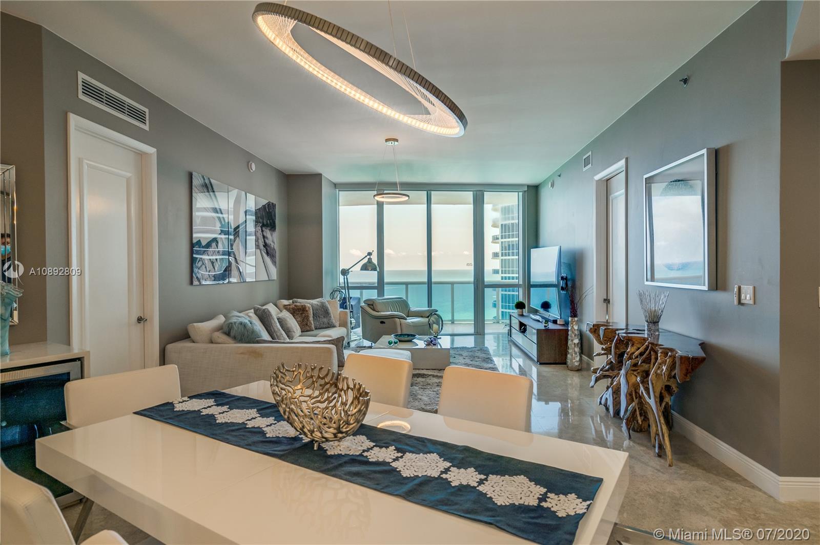 Sunny Isles Beach, FL 33160,16001 Collins Ave #1907