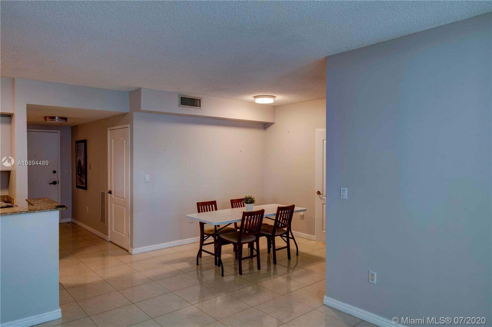 Sunny Isles Beach, FL 33160,17555 Atlantic Blvd #603