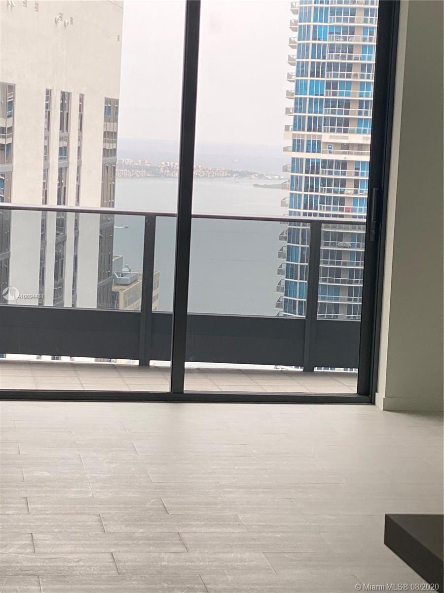 Miami, FL 33131,1000 Brickell Plz #4803