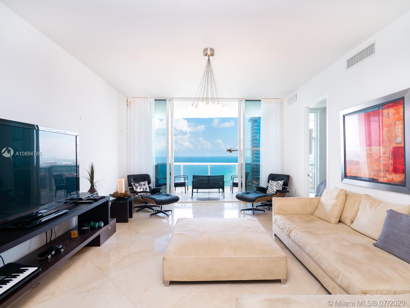 Sunny Isles Beach, FL 33160,18101 Collins Ave #4902