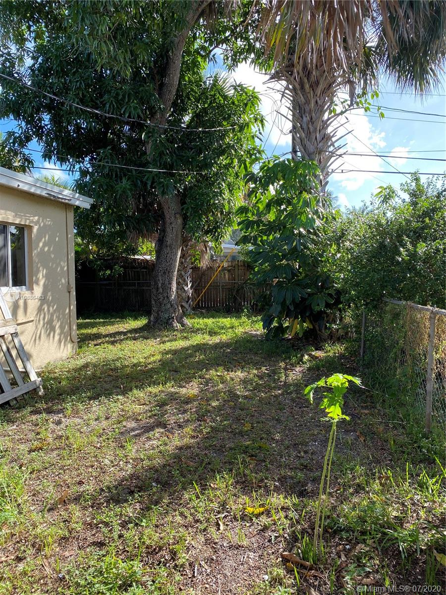 Oakland Park, FL 33334,550 NE 59th St