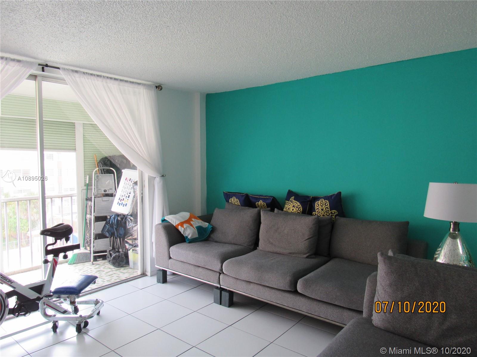 North Miami Beach, FL 33162,16450 Miami Dr #505