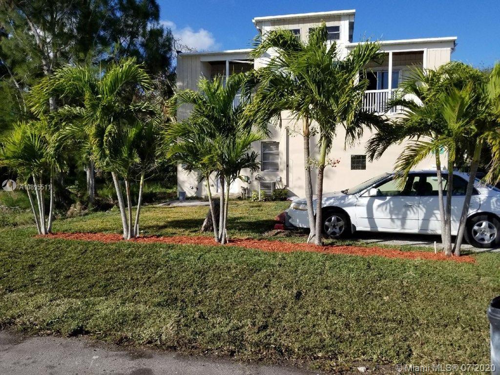 Pompano Beach, FL 33060,779 SW 13th Ct