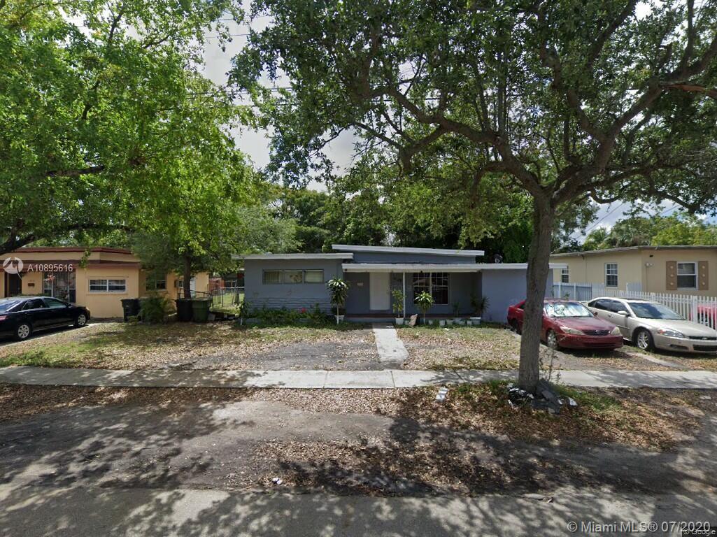 1082 NE 145th St, North Miami, FL 33161