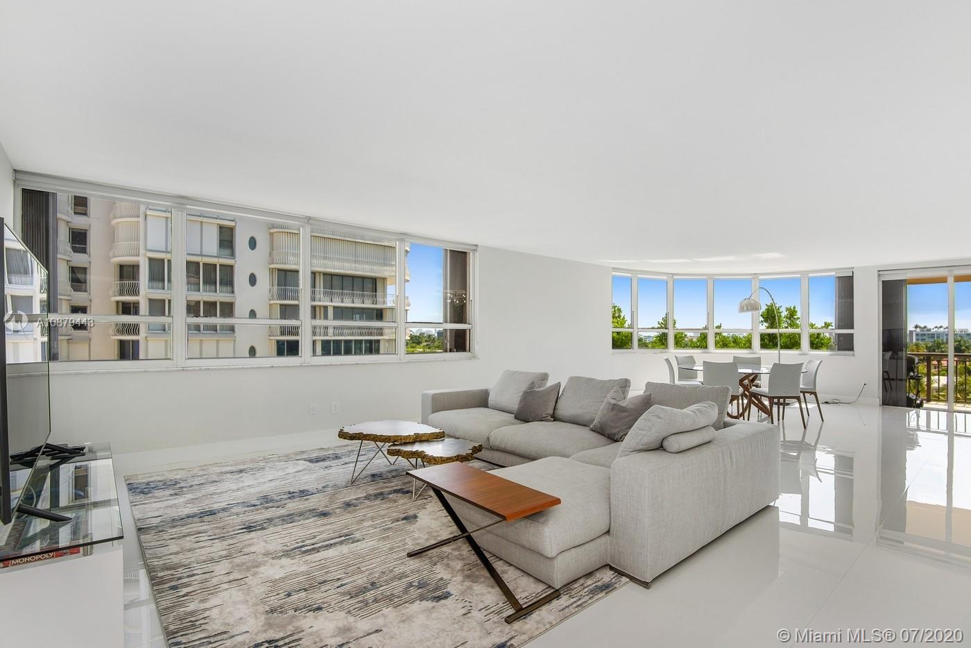 Bal Harbour, FL 33154,10175 Collins Ave #508