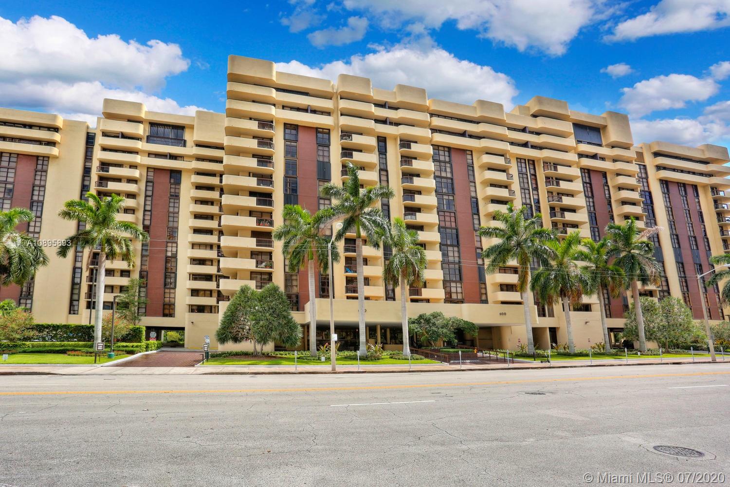 600 Biltmore Way #604, Coral Gables, FL 33134