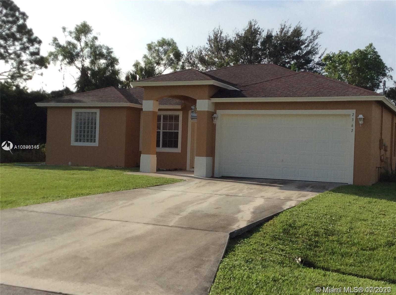 2362 SE Fruit Ave, Port St. Lucie, FL 34952