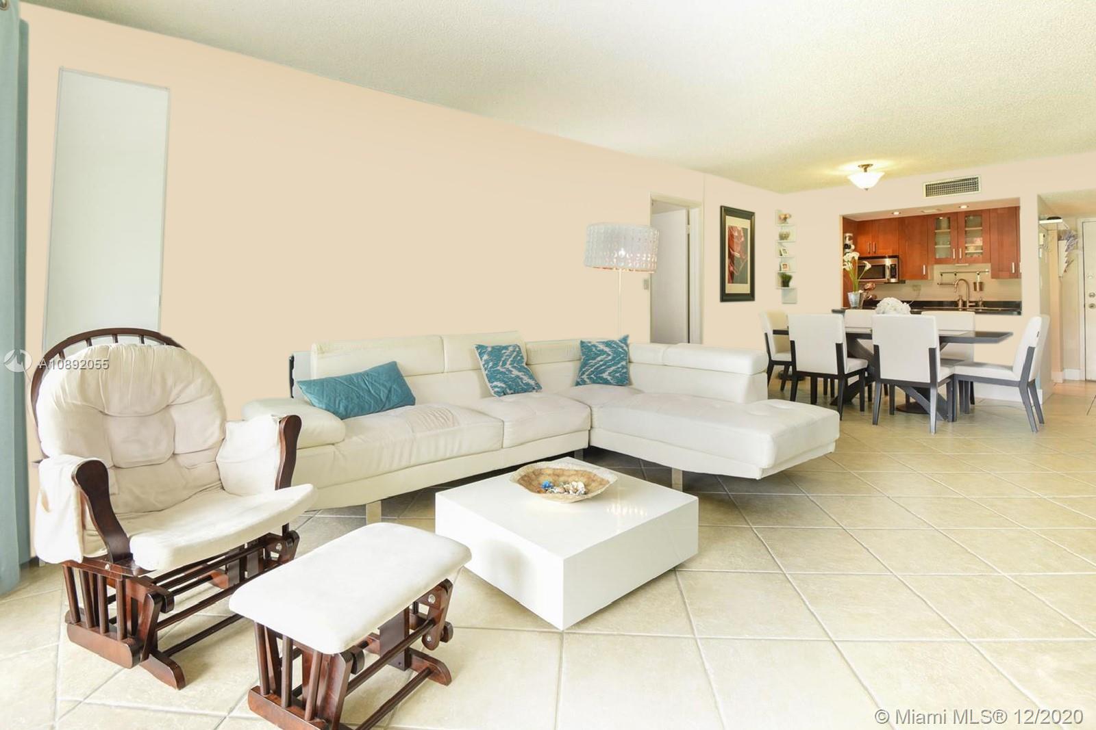 Weston, FL 33326,230 Lakeview Dr #109