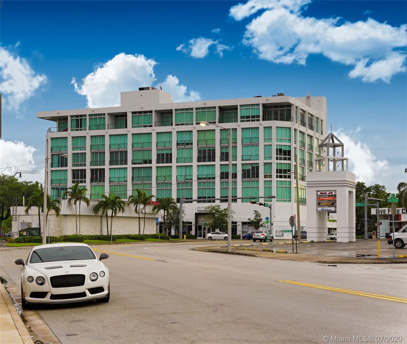 8101 Biscayne Blvd #R-516, Miami, FL 33138