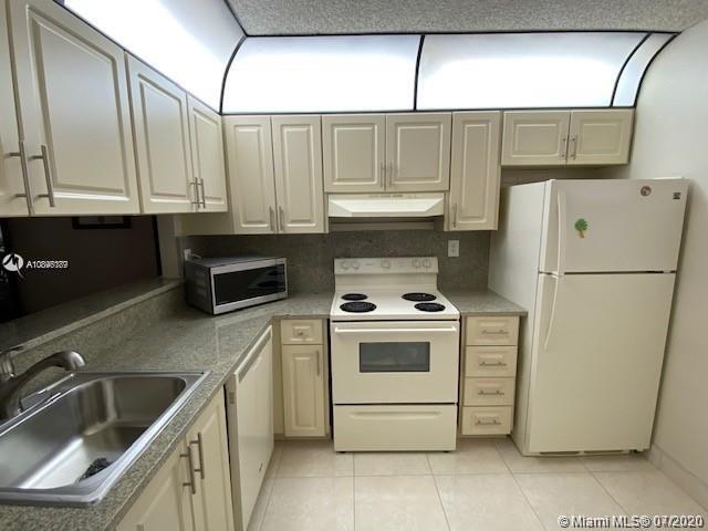 Miramar, FL 33025,3470 Foxcroft Rd #204