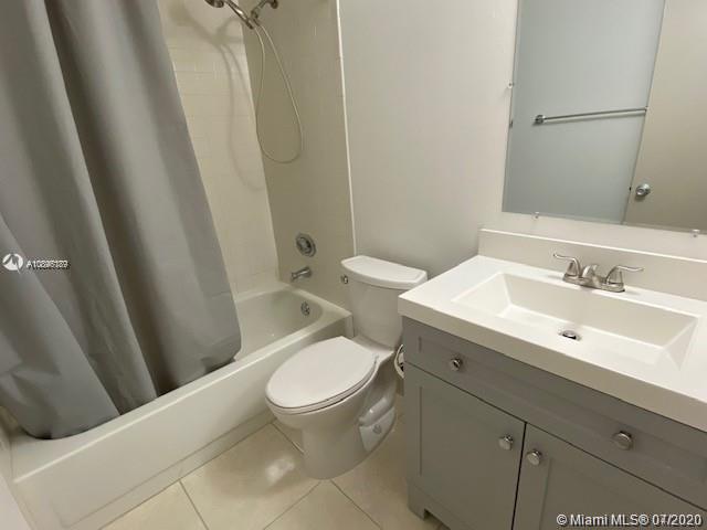 Miramar, FL 33025,3470 Foxcroft Rd #204