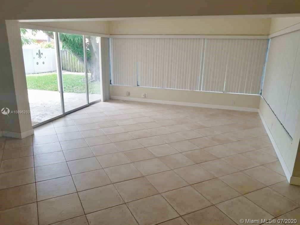 Deerfield Beach, FL 33441,1556 SE 7th St