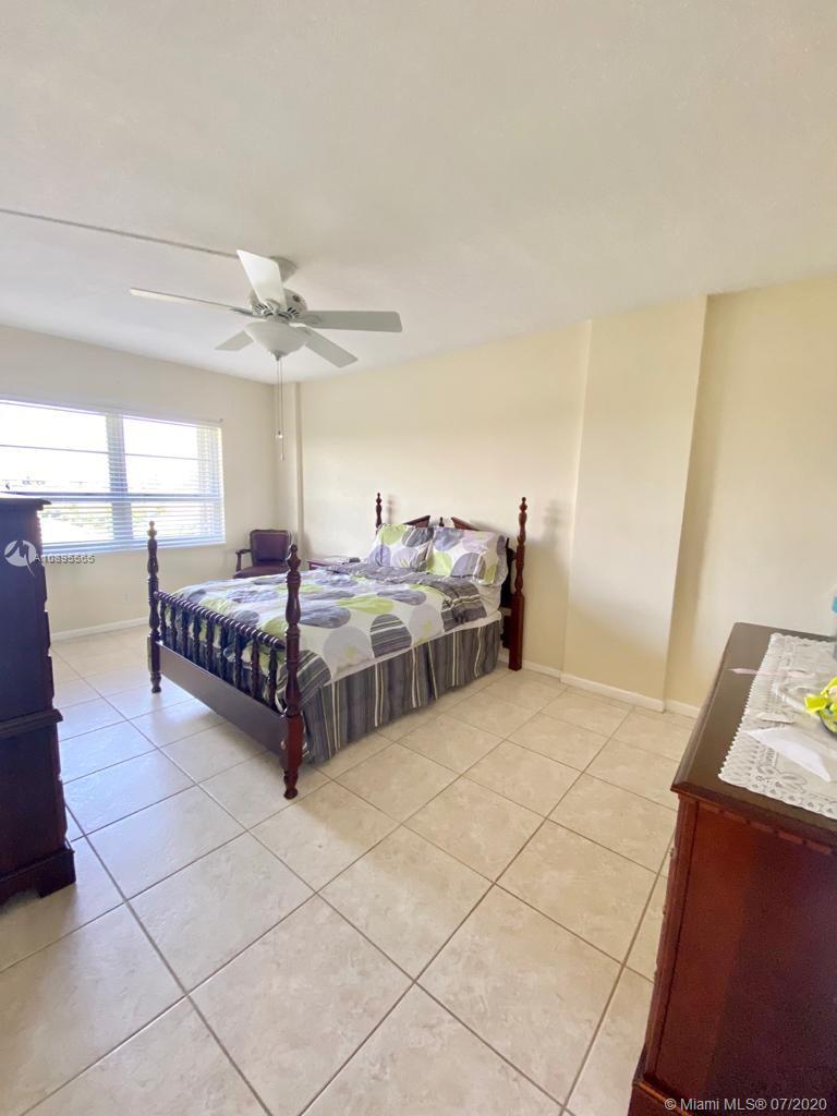 Oakland Park, FL 33308,1831 NE 38th St #605