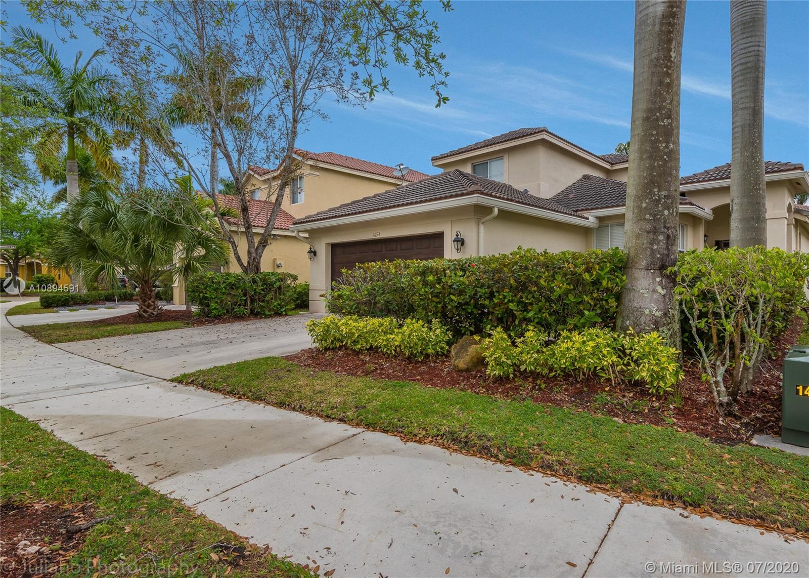 Weston, FL 33327,1694 Primrose Dr