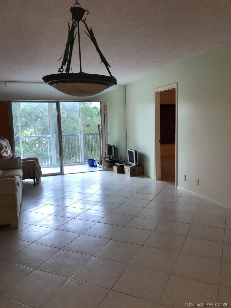 Pembroke Pines, FL 33027,12501 SW 14th St #309R