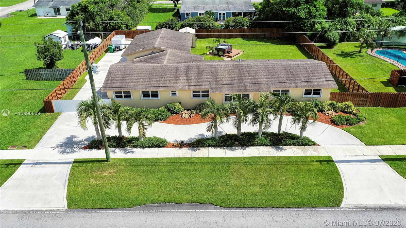 Homestead, FL 33031,16385 SW 280th St