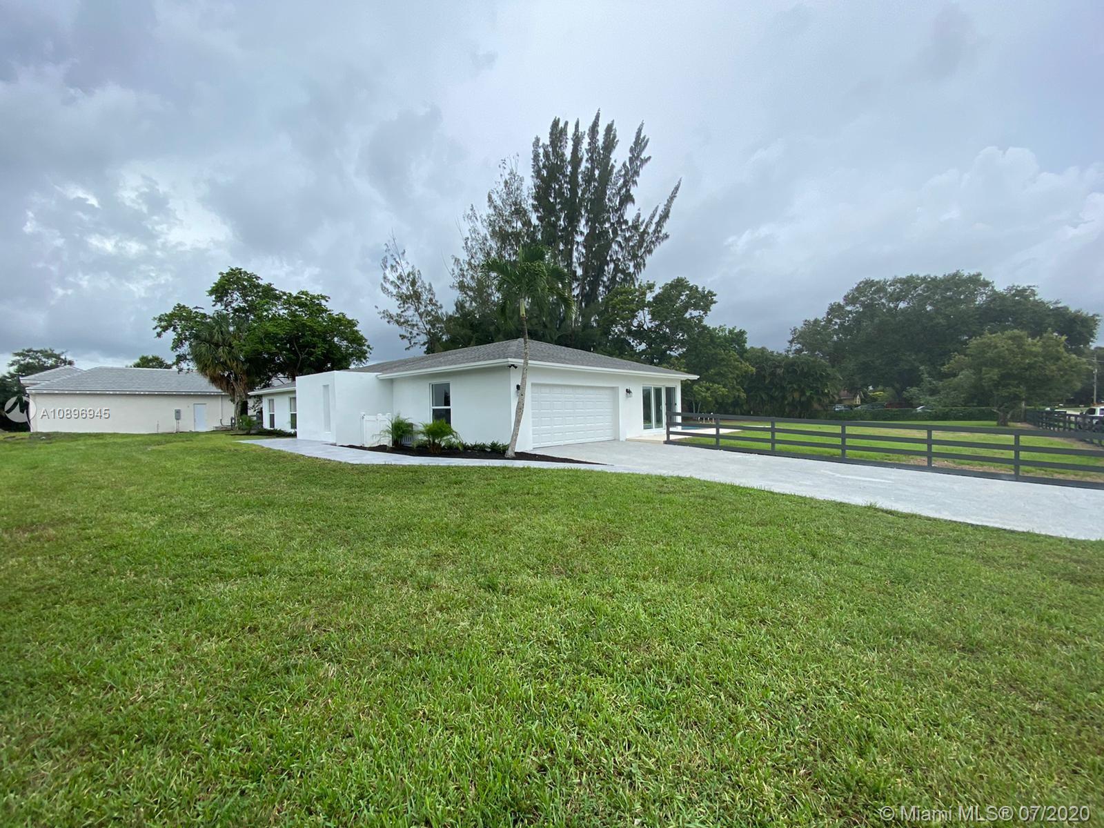 Davie, FL 33325,1601 SW 136th Ave