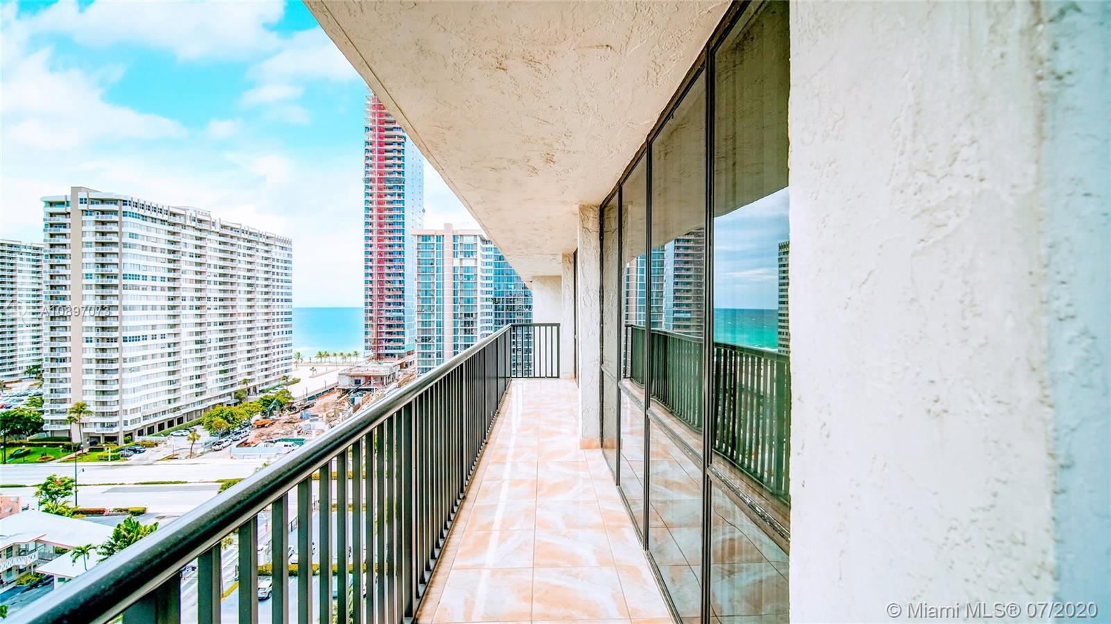 Hallandale Beach, FL 33009,2049 S Ocean Dr #1502