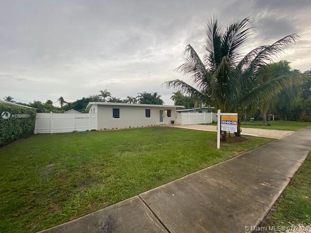 Miami, FL 33165,9900 SW 49th St