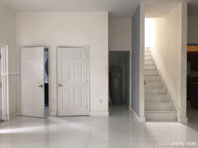 Miami, FL 33133,2734 SW 26th St #2734