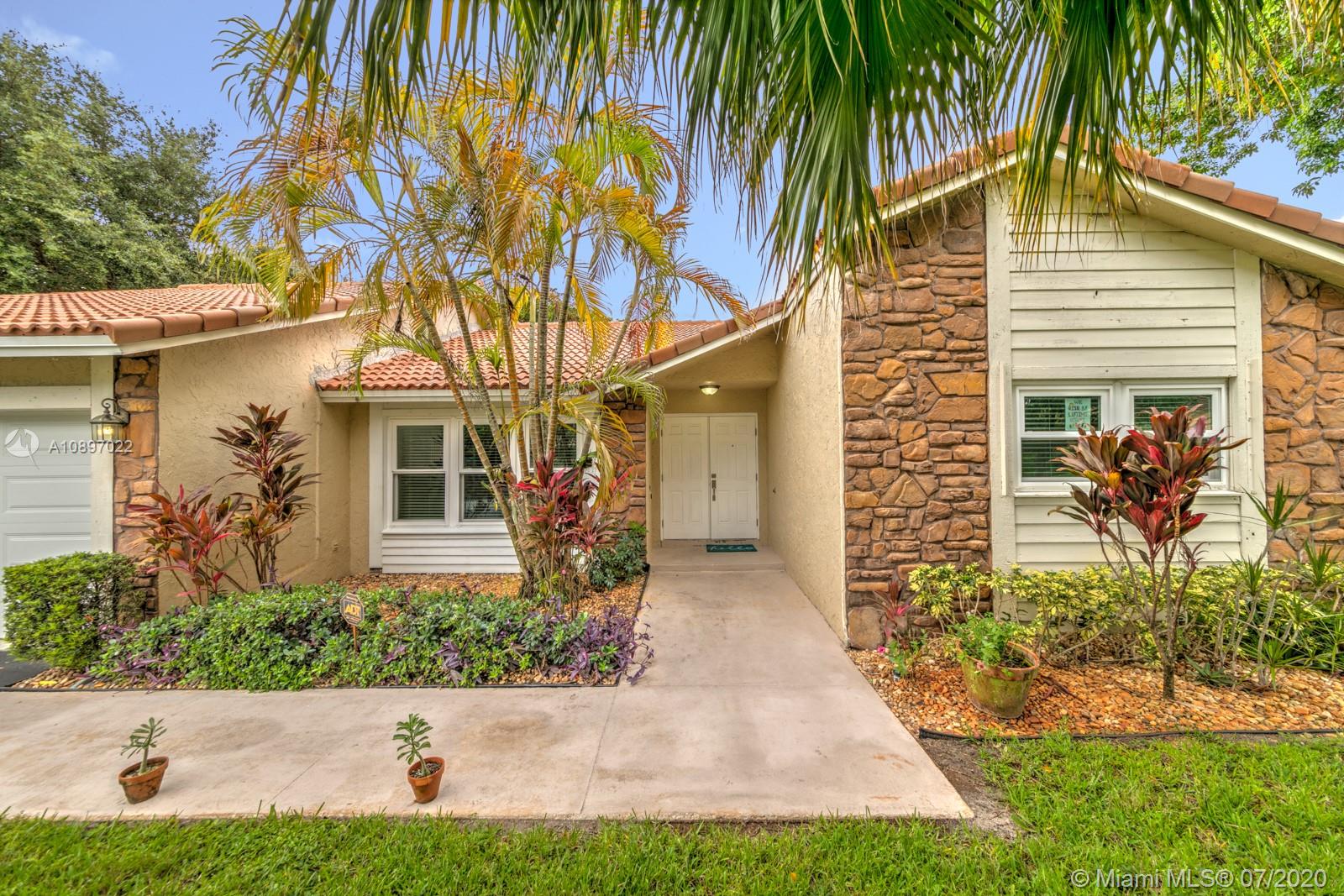 2601 NW 88th Ter, Coral Springs, FL 33065