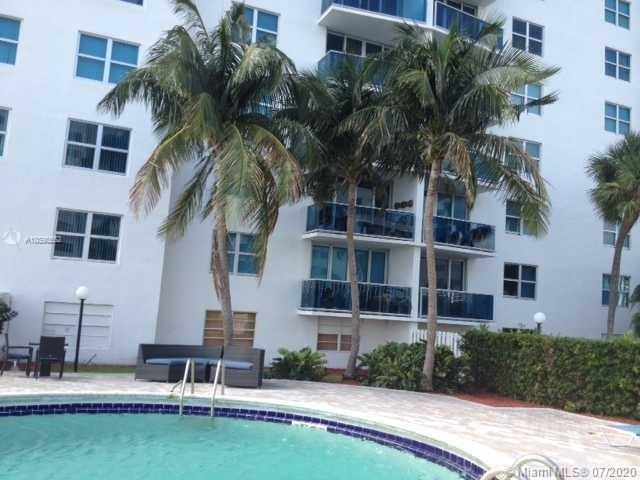 North Bay Village, FL 33141,7501 E Treasure Dr #5A