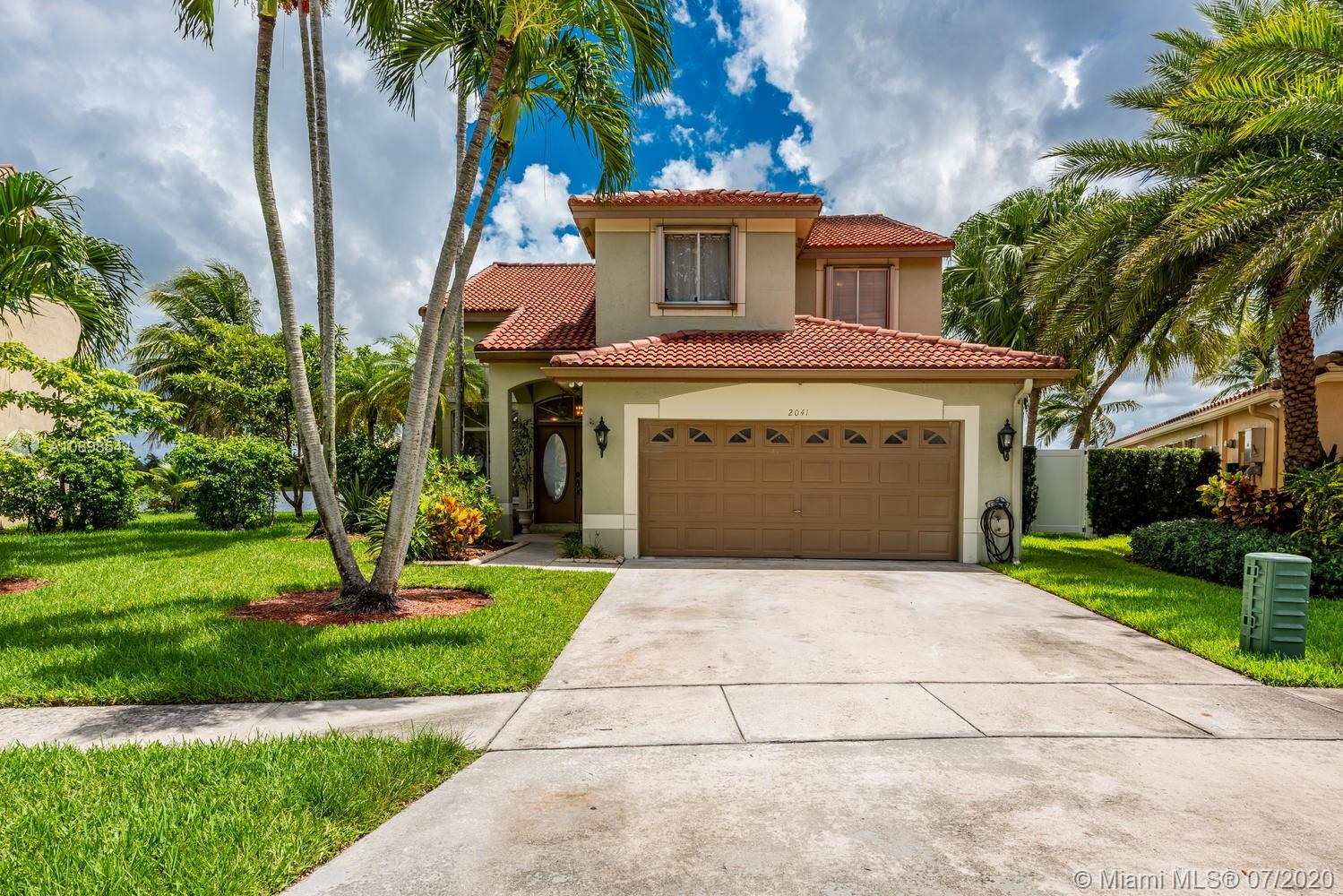 2041 NW 178th Ter, Pembroke Pines, FL 33029