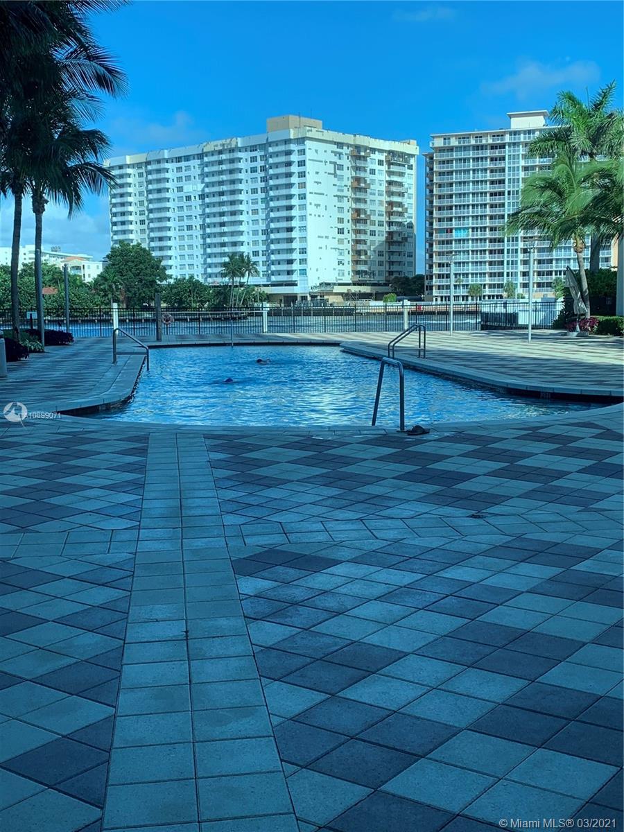 Hallandale Beach, FL 33009,1945 S Ocean Dr #1205