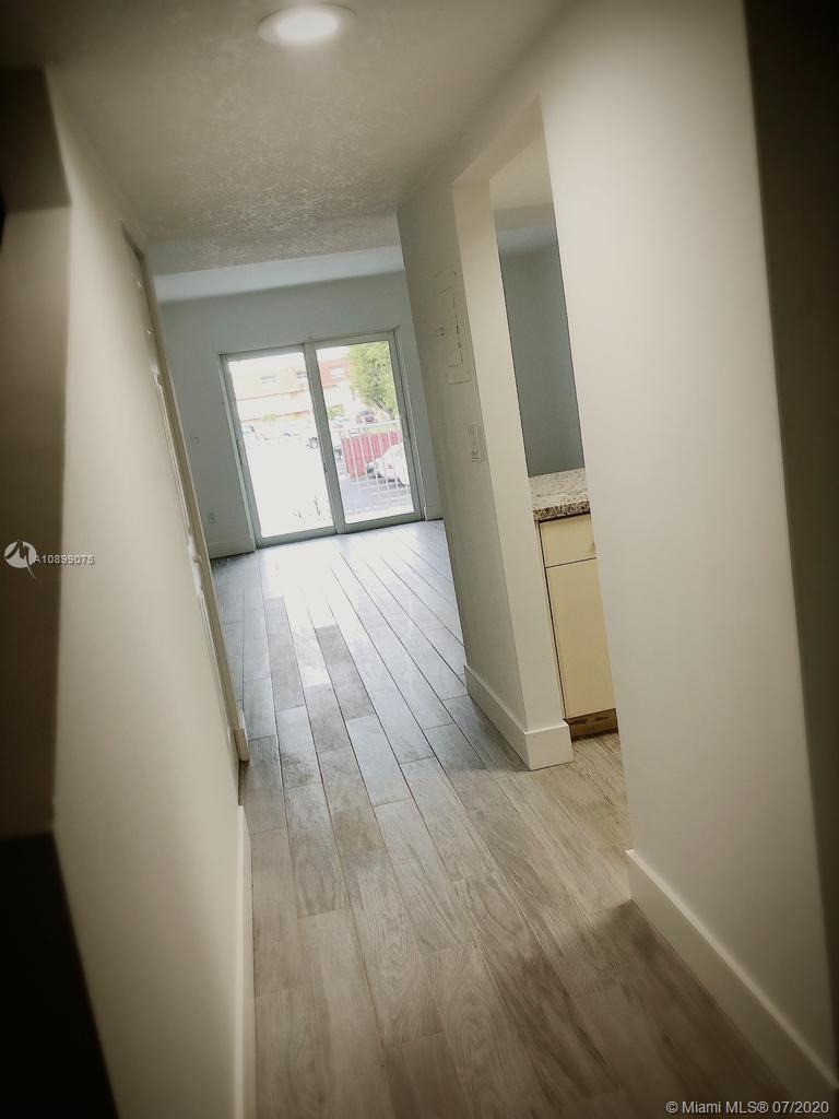 240 NW 107th Ave 210, Miami, FL 33172